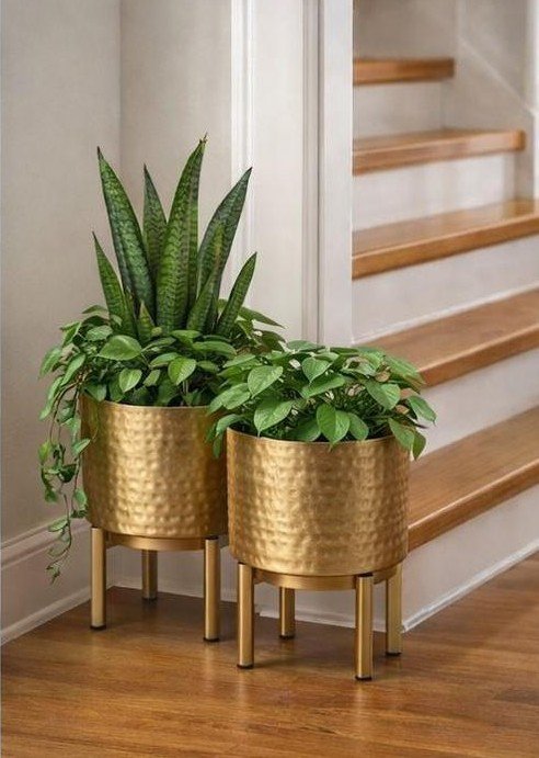 Luxury Hammered Gold Metal Planter Stand Set of 2 | Modern Indoor Decorative Flower Pot Holders